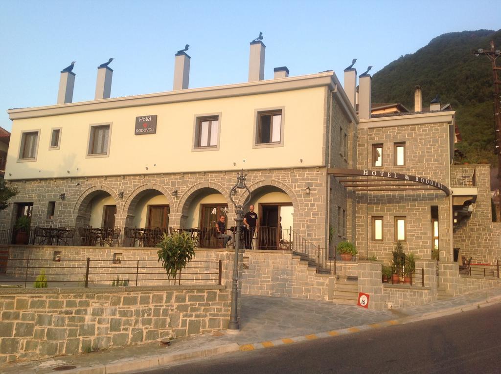 Hotel Rodovoli โคนิทซา ภายนอก รูปภาพ