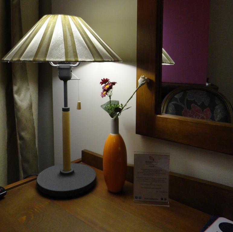 Hotel Rodovoli โคนิทซา ห้อง รูปภาพ
