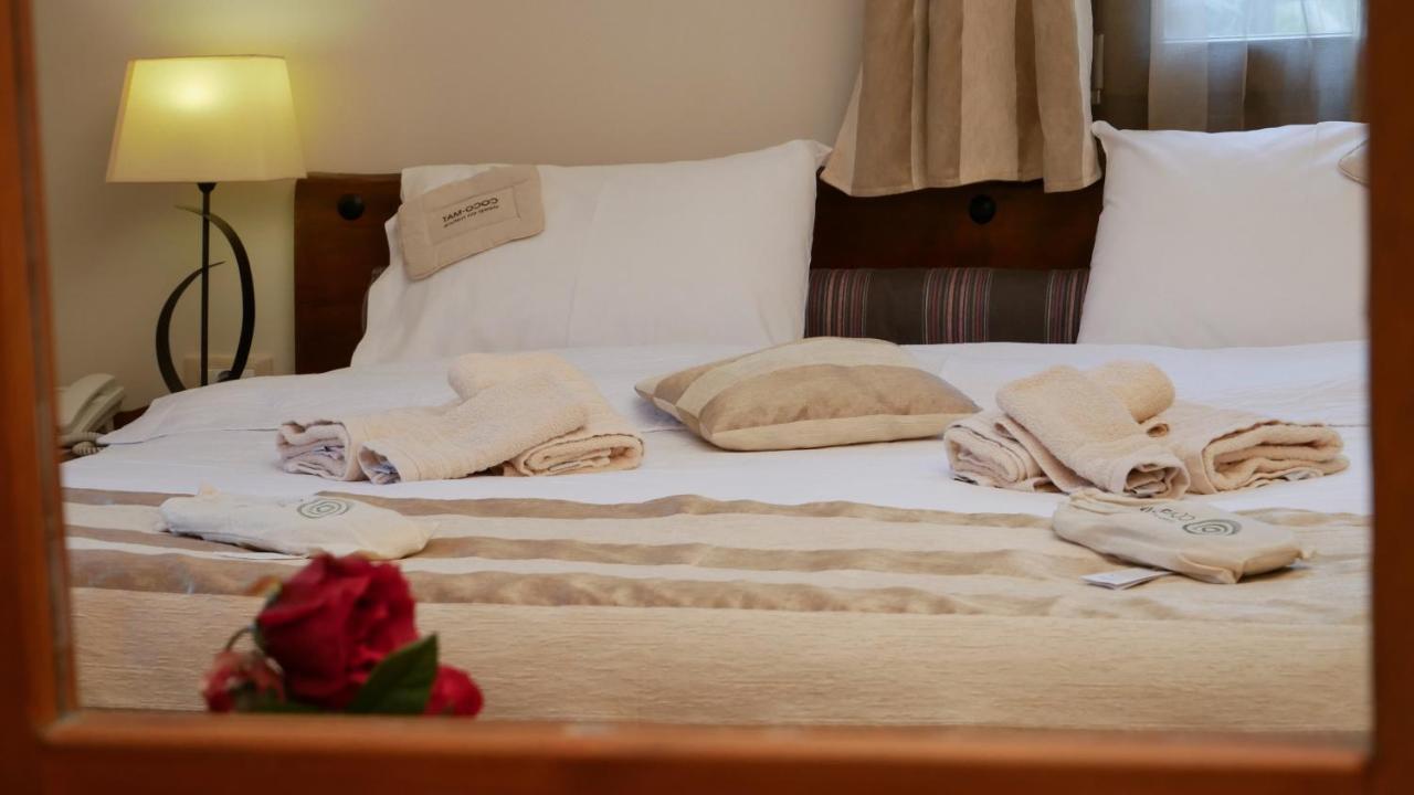 Hotel Rodovoli โคนิทซา ภายนอก รูปภาพ