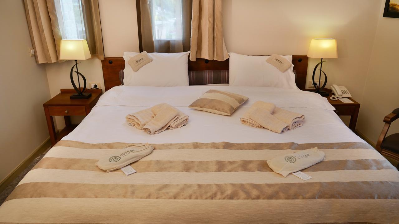 Hotel Rodovoli โคนิทซา ภายนอก รูปภาพ